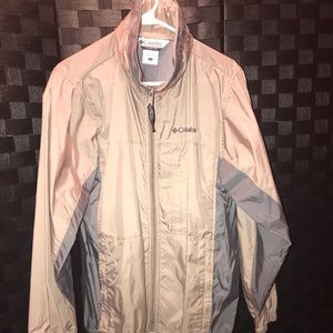 Lightweight Columbia Jacket w/optional hood